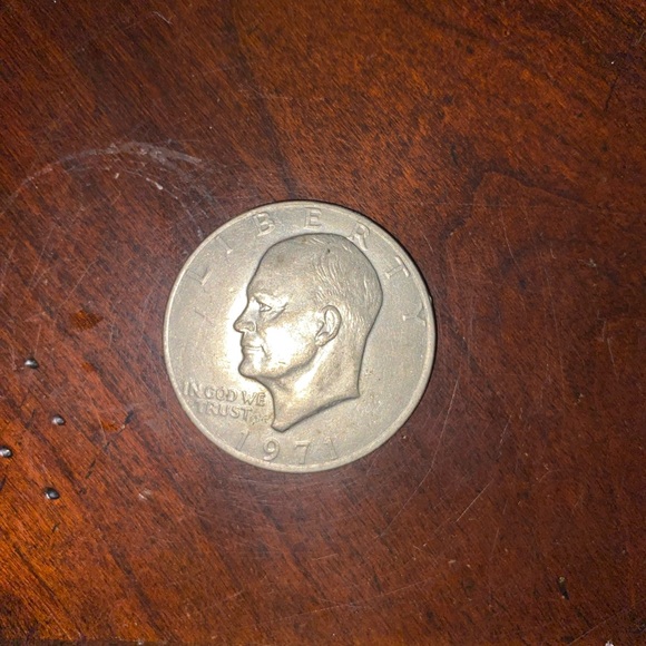 Collectibles Coins (Half Dollar, whole dollar, 2 buff nickels and way more) - Picture 4 of 17